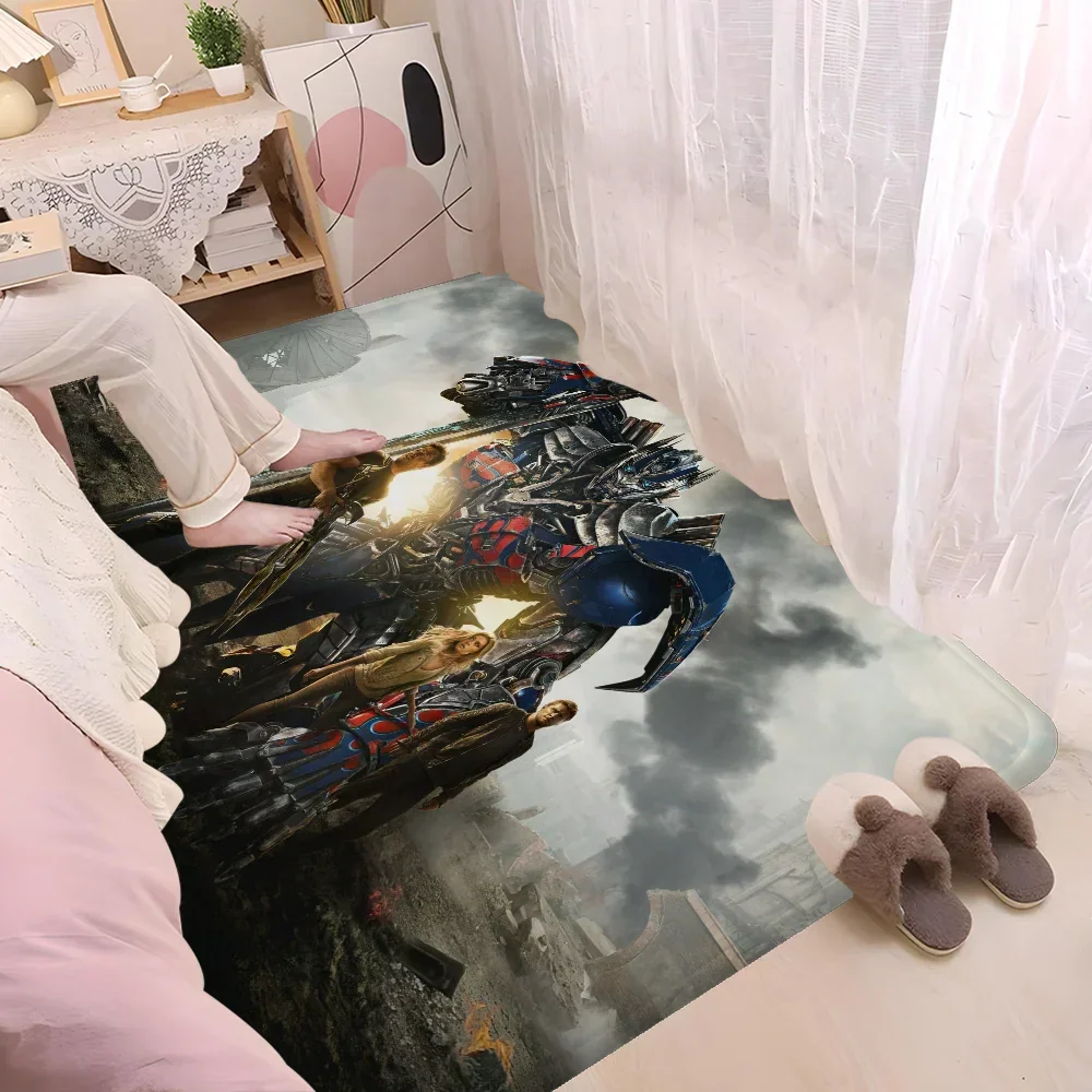 Tapis décoratif avec Optimus Prime, personnages humains et décor urbain apocalyptique – Transformers.