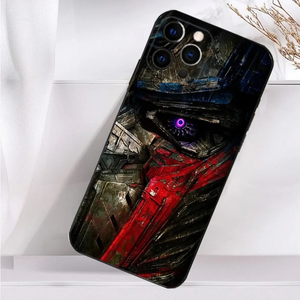 Coque pour smartphone avec design Optimus Prime en gros plan, couleurs métal, rouge et bleu – Transformers.