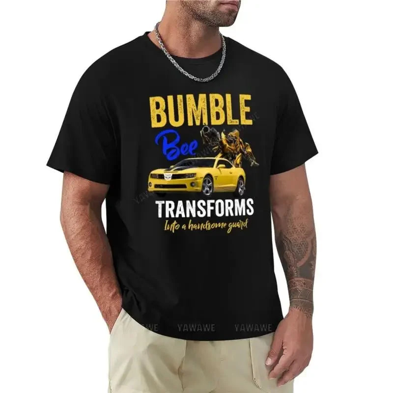 T-shirt noir avec Bumblebee, robot jaune et voiture sportive, texte coloré, style décontracté – Transformers.