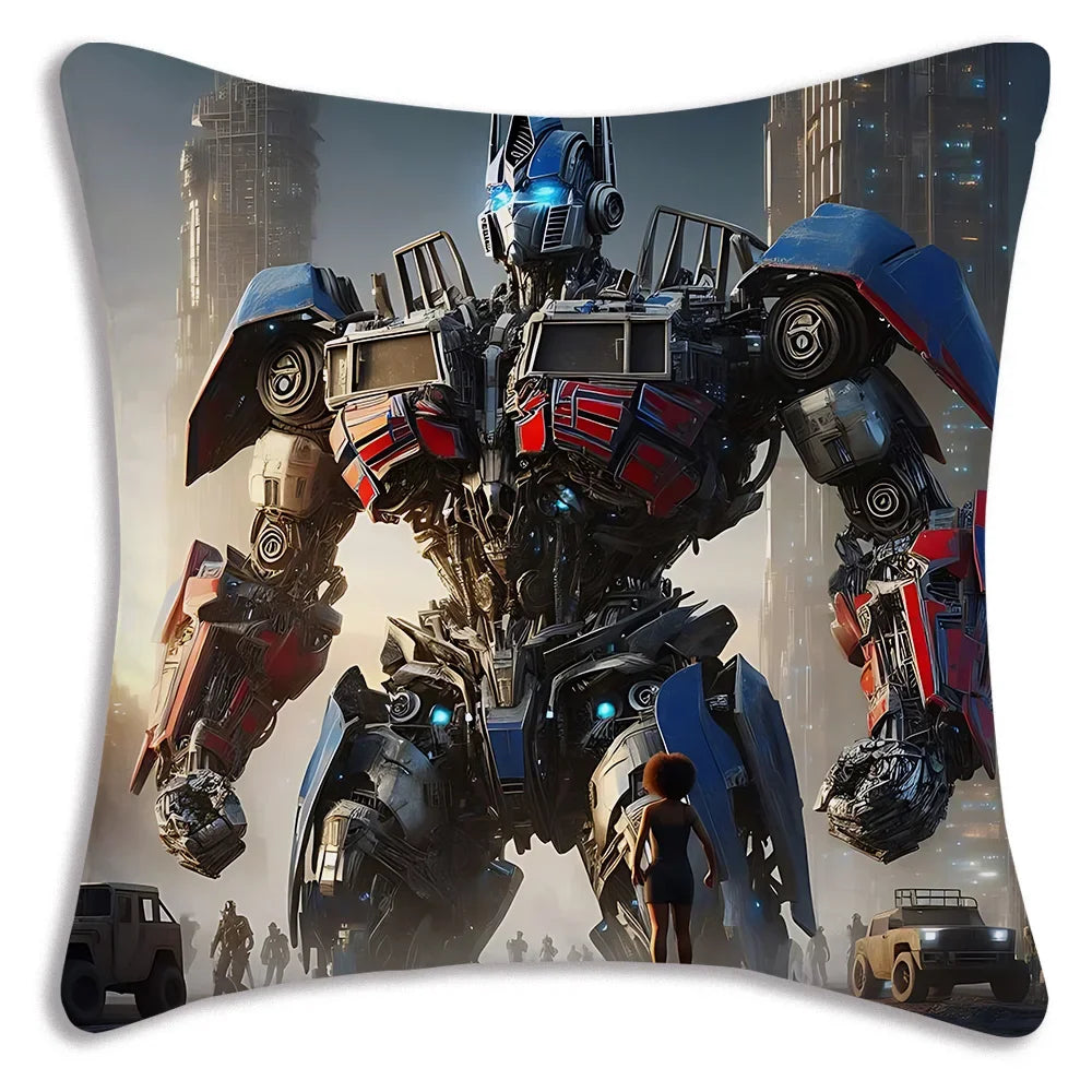 Coussin décoratif avec robot géant, femme de dos et voitures sur fond urbain futuriste – Transformers.