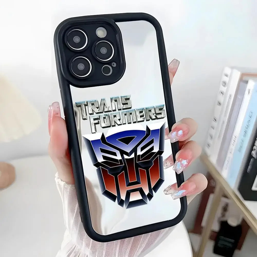 Coque de téléphone logo Autobots métallique, décor blanc, tenue main féminine – Transformers.