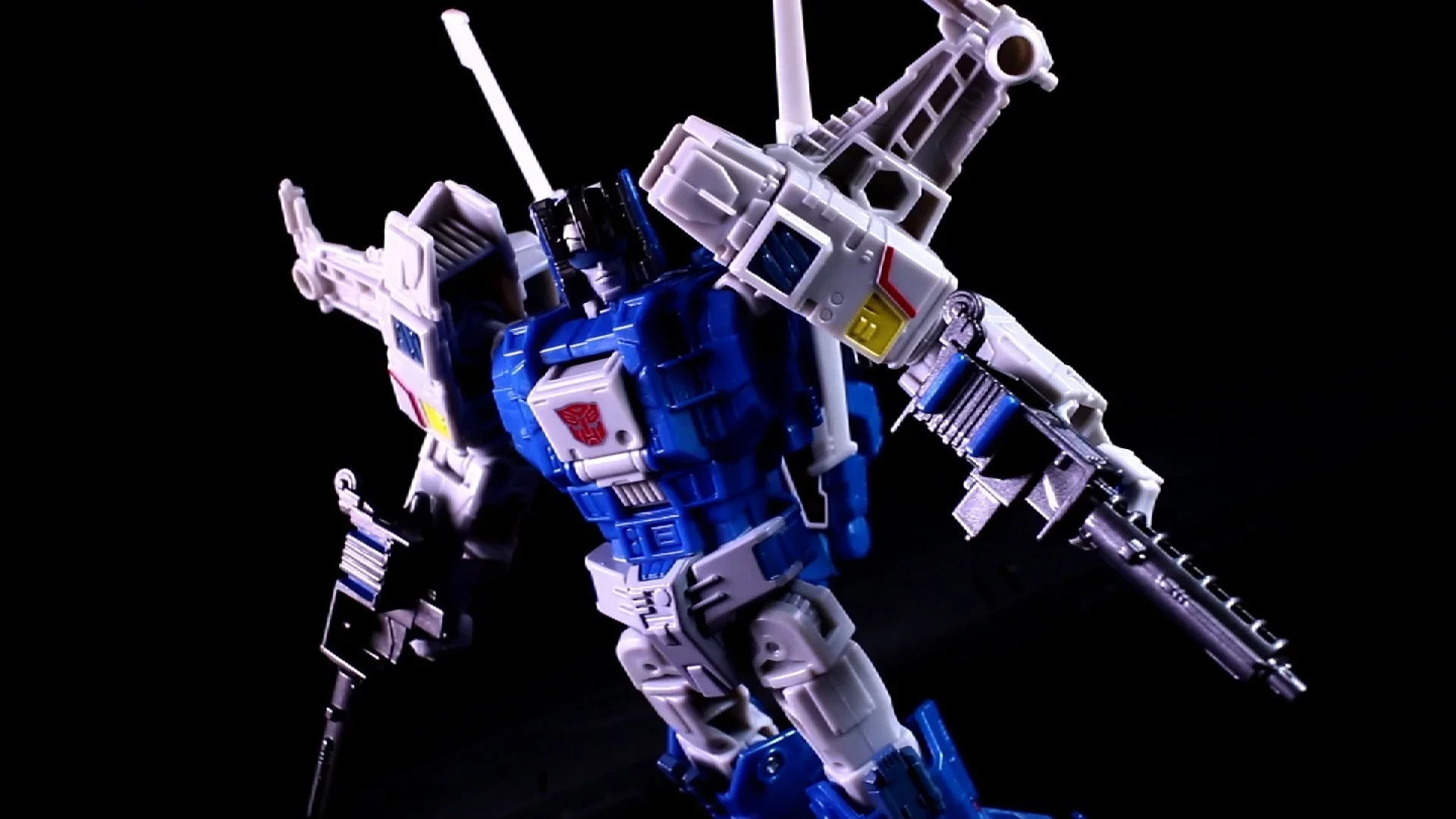 Highbrow: The Autobots' Aerial Intellectual | Transformers Shop
