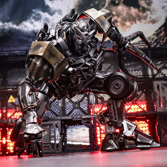 Transformers Scourge Large Scale 25cm Figure — Luminous Alloy Aged Version